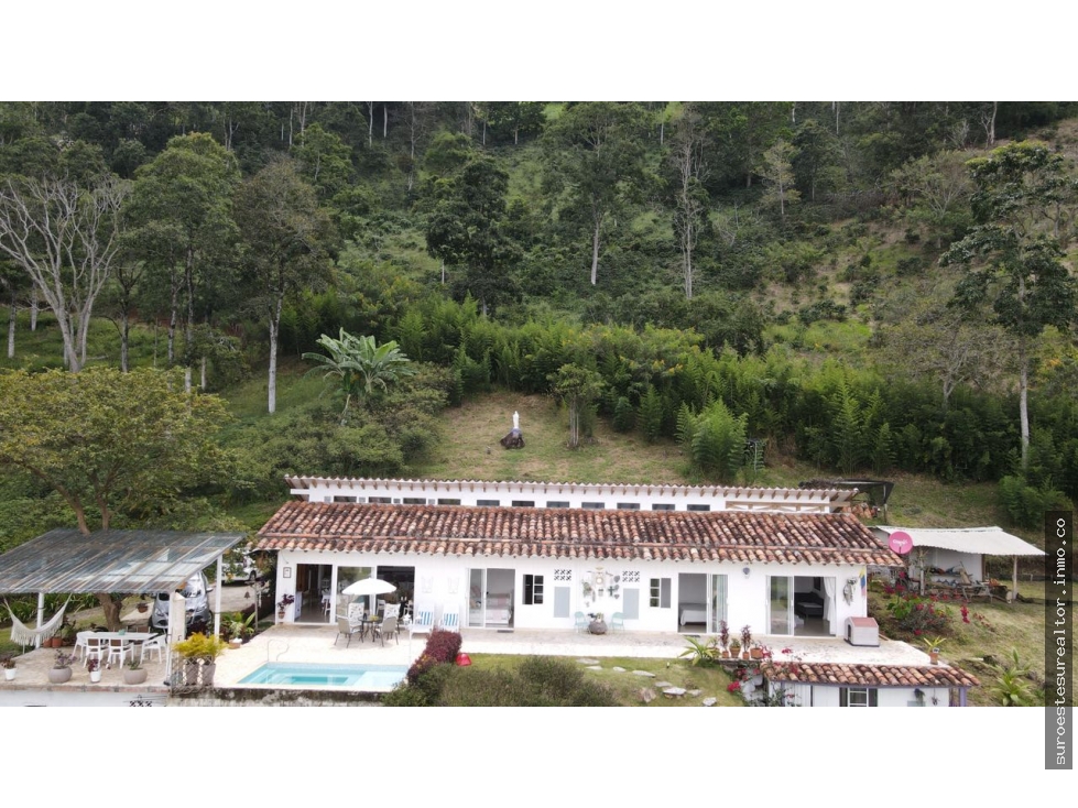 VENTA DE FINCA EN TARSO SUROESTE ANTIOQUEÑO