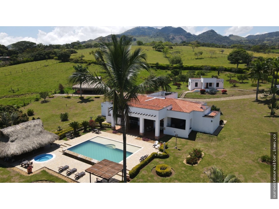 VENTA DE FINCA EN TARSO SUROESTE ANTIOQUEÑO