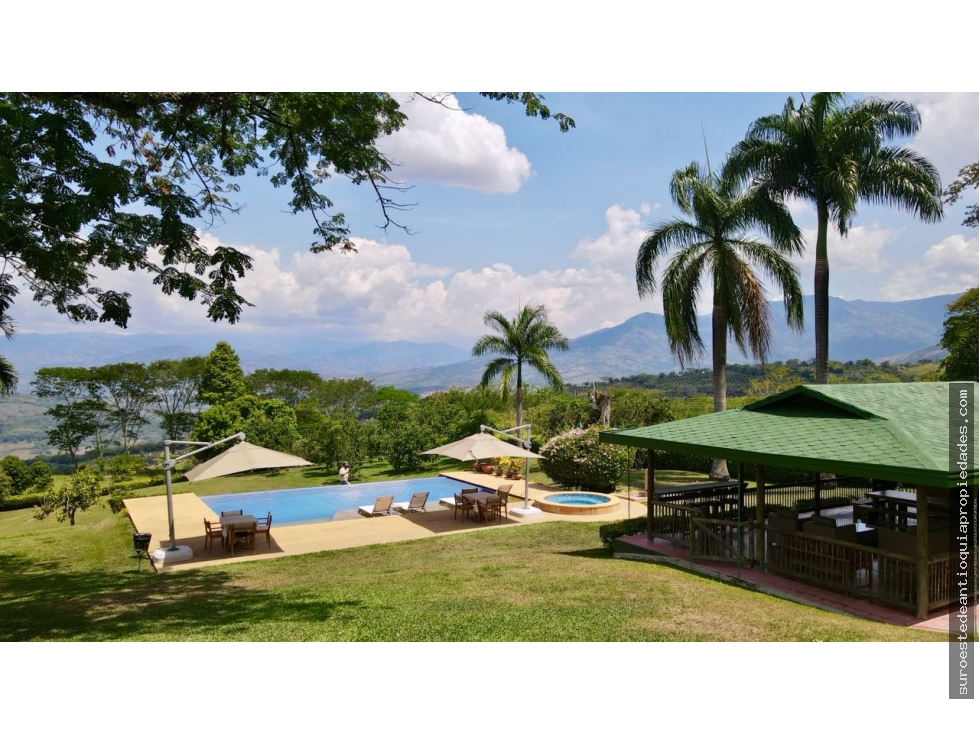 VENTA DE FINCA EN TÁMESIS, SUROESTE DE ANTIOQUIA.
