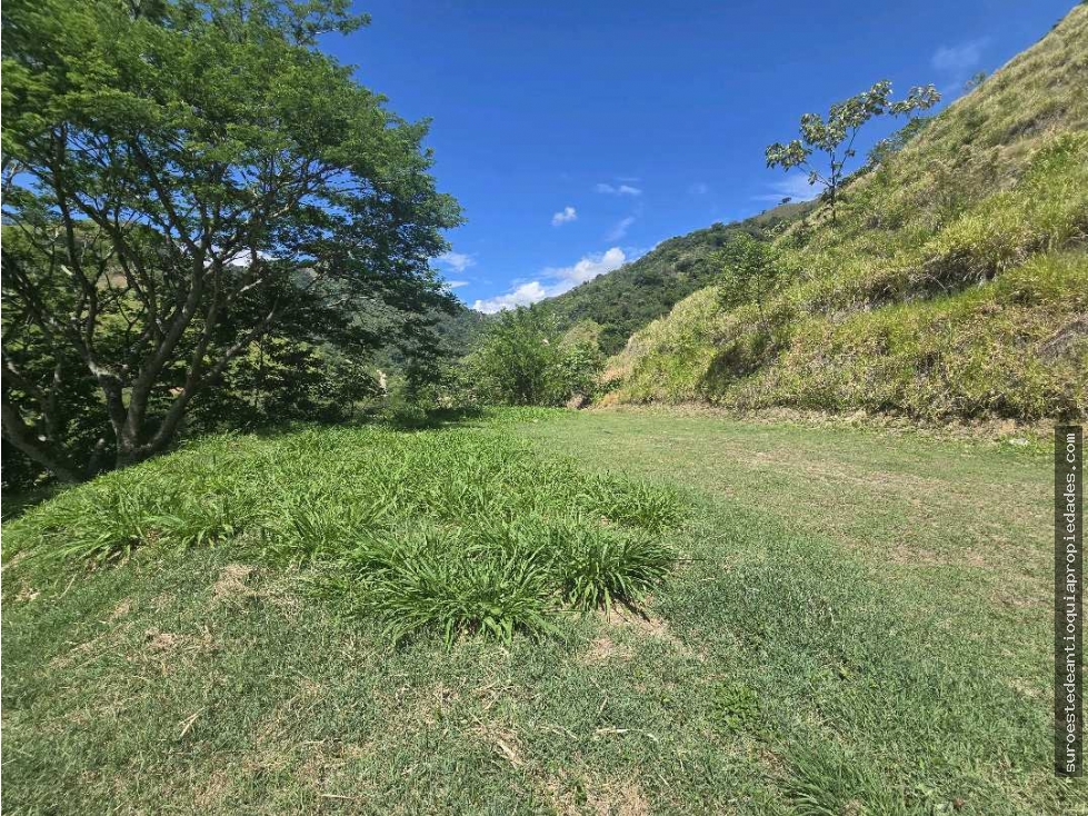 Venta de lote en Bolombolo Suroeste de Antioquia