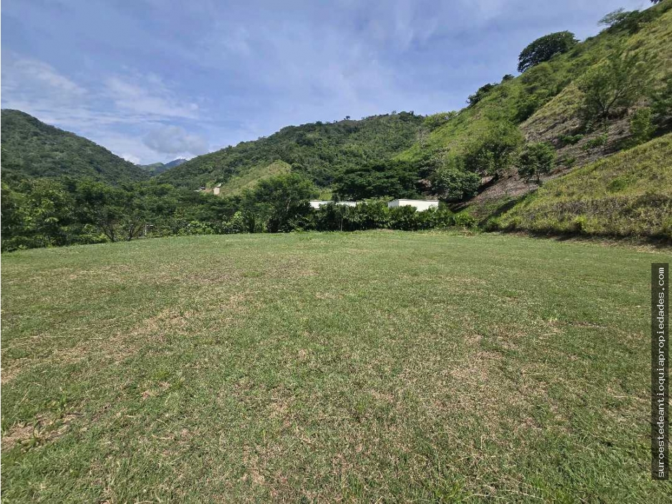 Venta de lote en bolombolo suroeste de antioquia