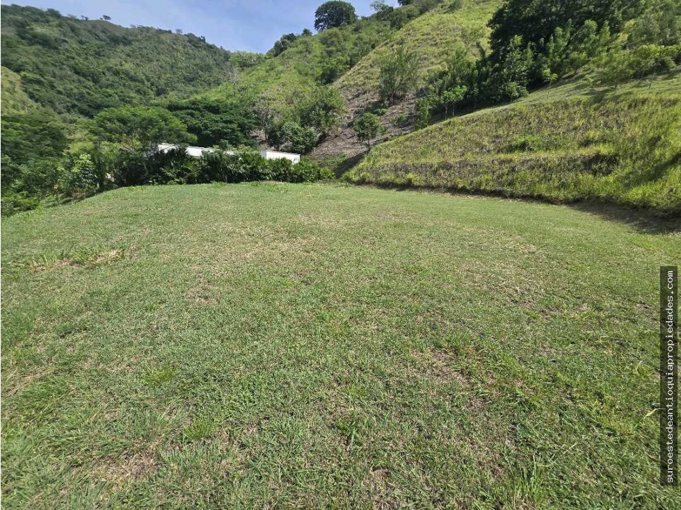 Venta de lote en bolombolo suroeste de antioquia