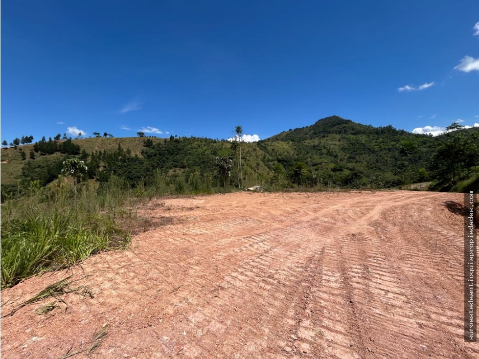 Venta de lote en ciudad bolivar suroeste de Antioquia