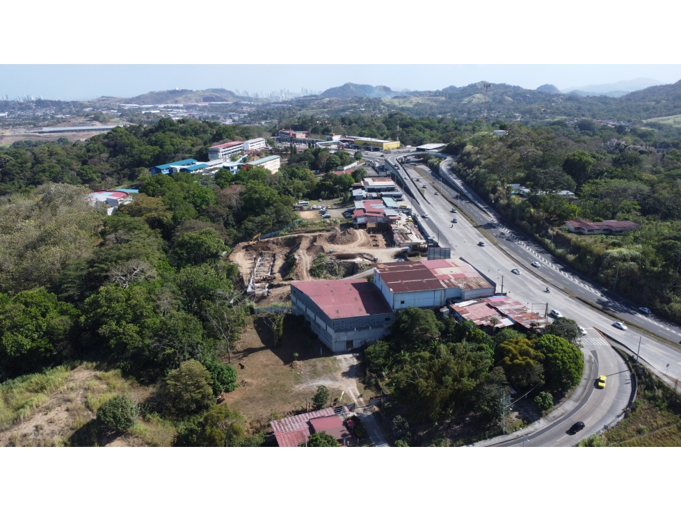 Se Vende Terreno con Galera en la entrada del Corredor de los Pobres - 6