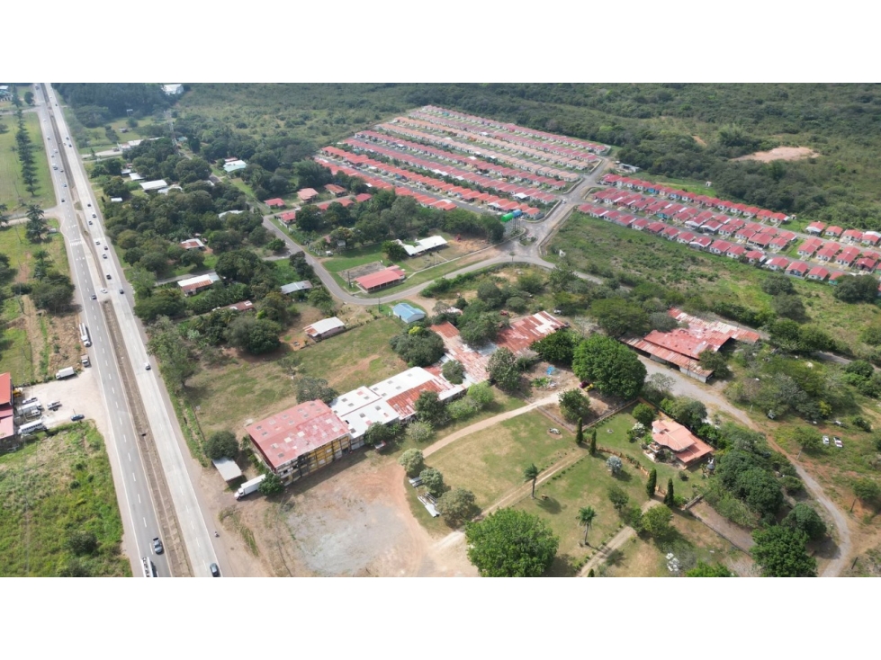 Venta Terreno Comercial e Industrial en Aguadulce, Vía Interamericana - 4