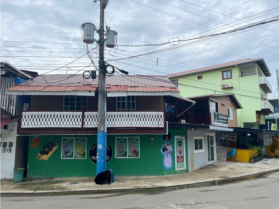 Gran Inversión en Bocas del Toro, Venta Hotel en Isla Colón - 2