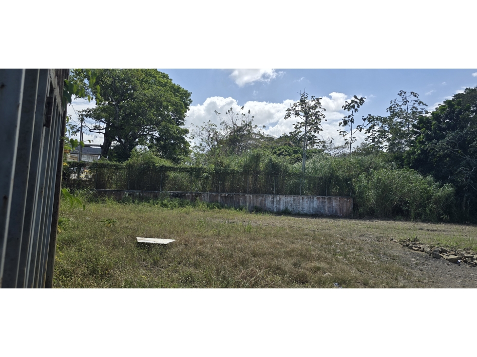 Se Alquila o Vende Terreno de 3,671m2 frente a entrada de La Cabima — foto 6