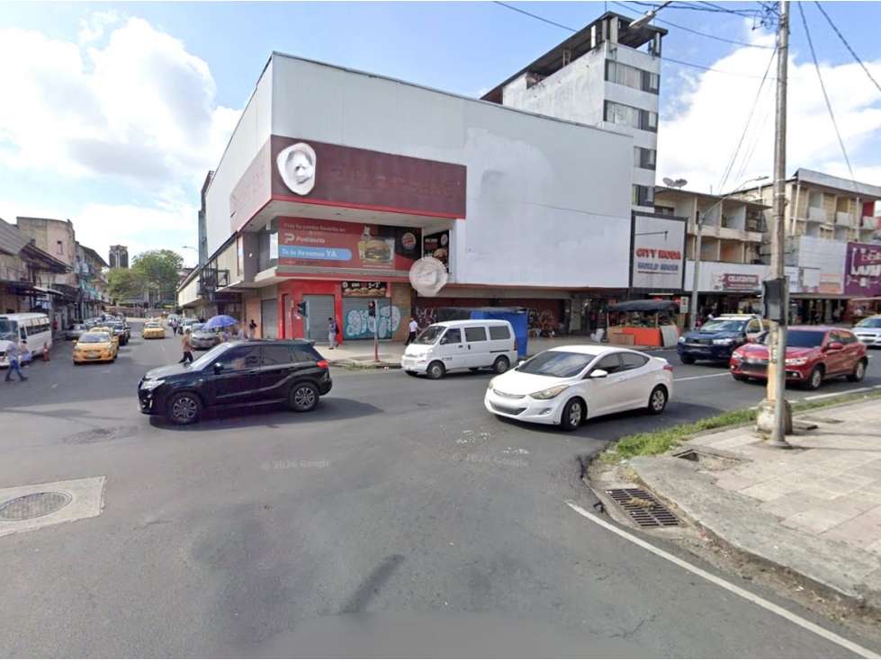 Se Vende o Alquila Local Comercial de 4129m2 en Calidonia