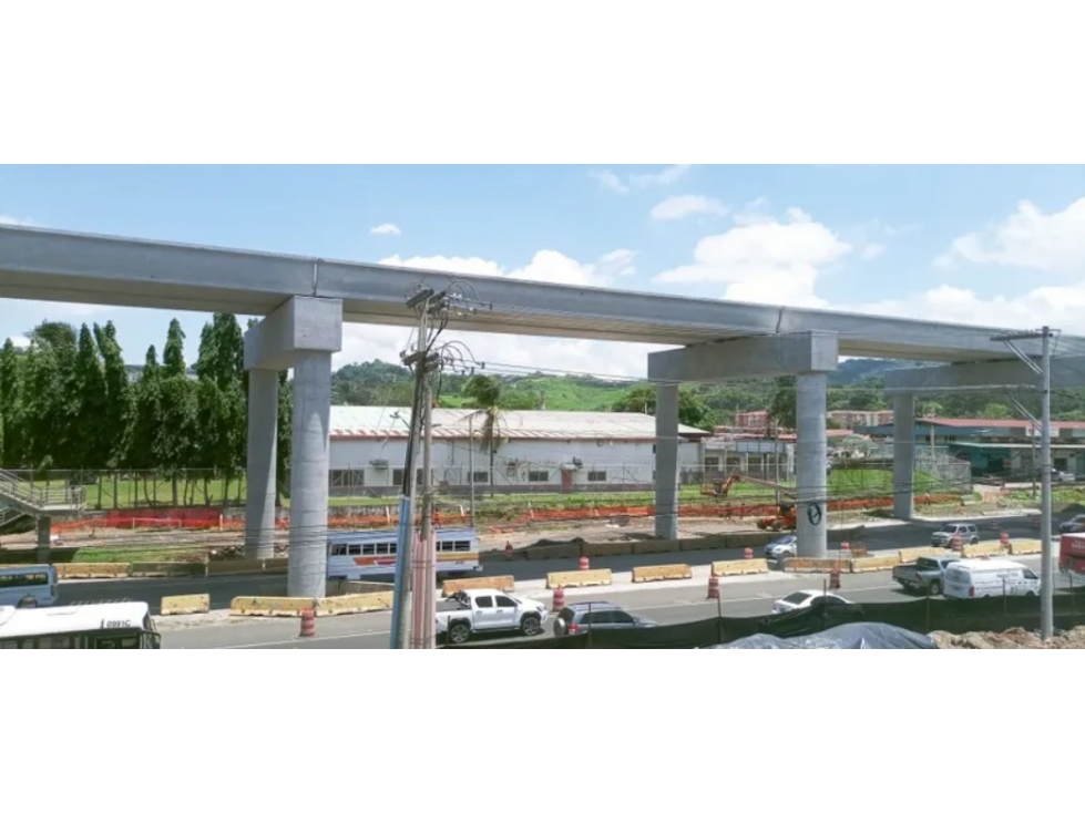 Venta de Terreno con 6,906M2 en Las Cumbres frente a Villa Zaita Mall