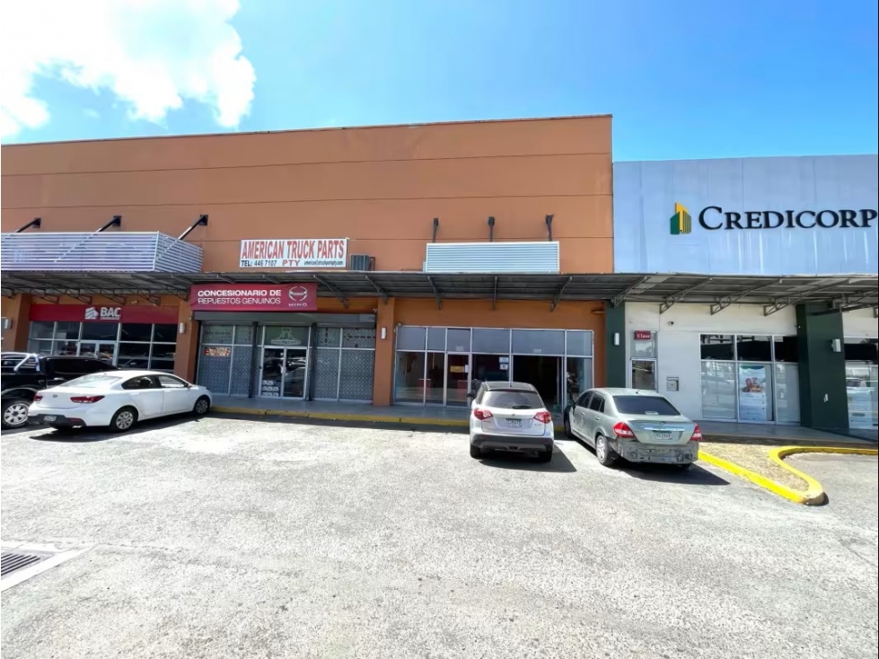 Se Alquila Local de 455m2 en Centro Comercial 4 Altos-Colon — foto 2