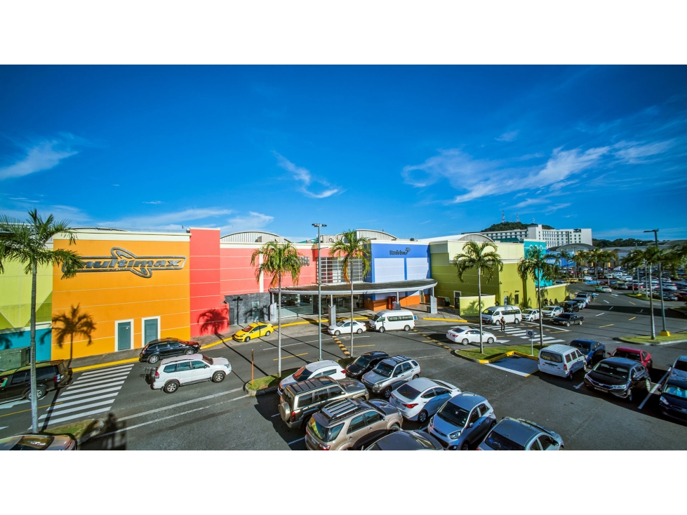Venta Local de 829m2 en Albrook Mall, Planta Baja, Pasillo Principal