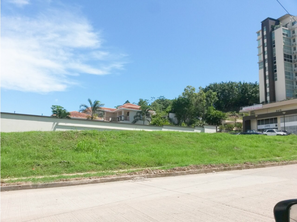 Se Vende Terreno Comercial de 1,209 Mts2 en Clayton — foto 4