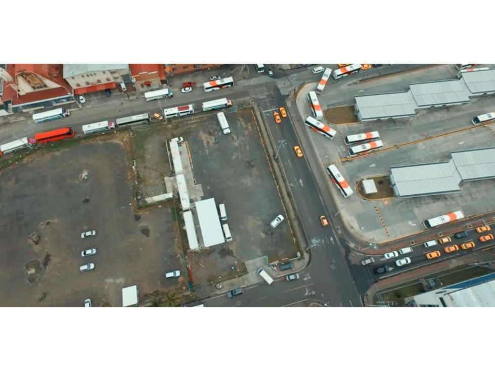Se Vende Terreno con 2,582M2 en Calidonia, El Marañon — foto 4