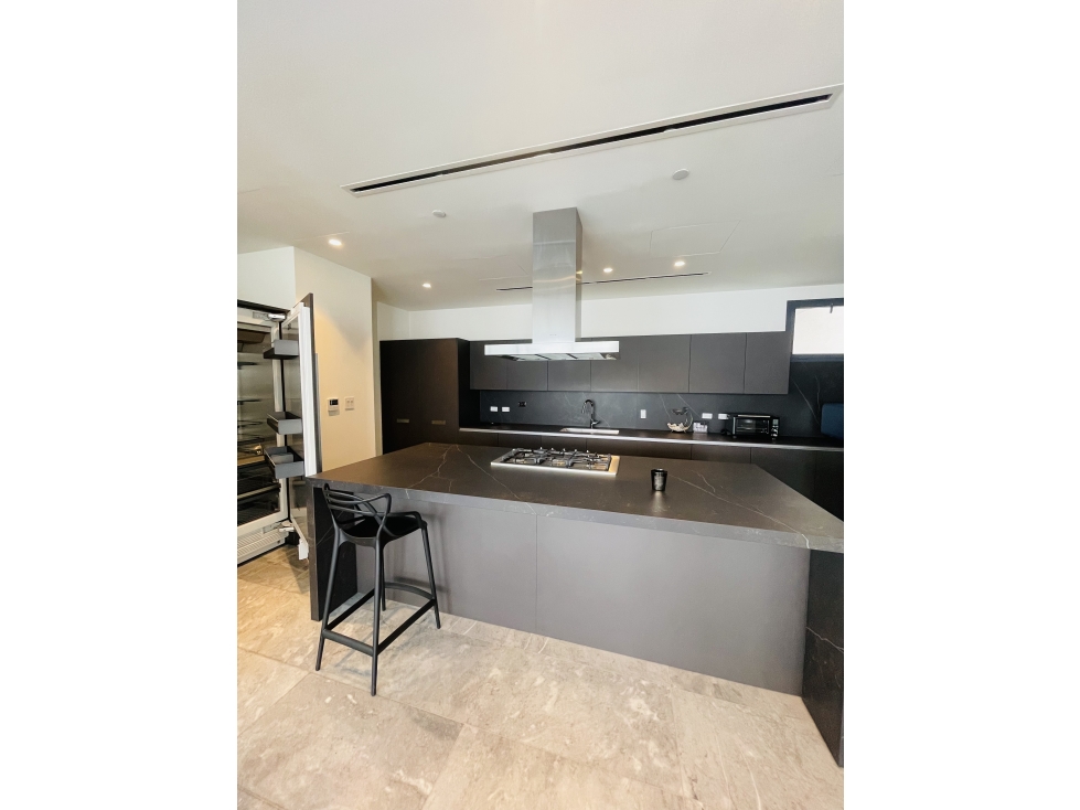 The Crown Jewel of Upper East Tower | Penthouse Excellence — foto 4