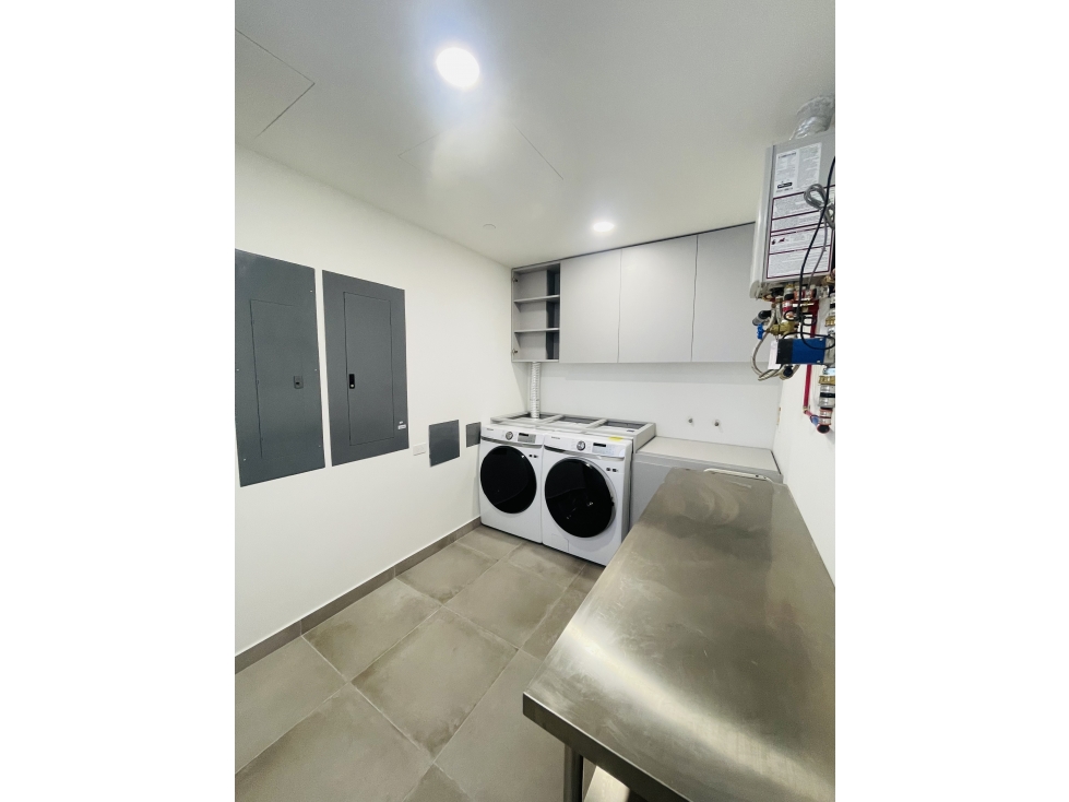 The Crown Jewel of Upper East Tower | Penthouse Excellence — foto 6