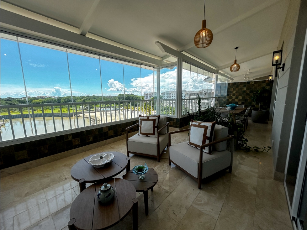 Apartamento de dos niveles con vista a la Marina en Buenaventura — foto 3