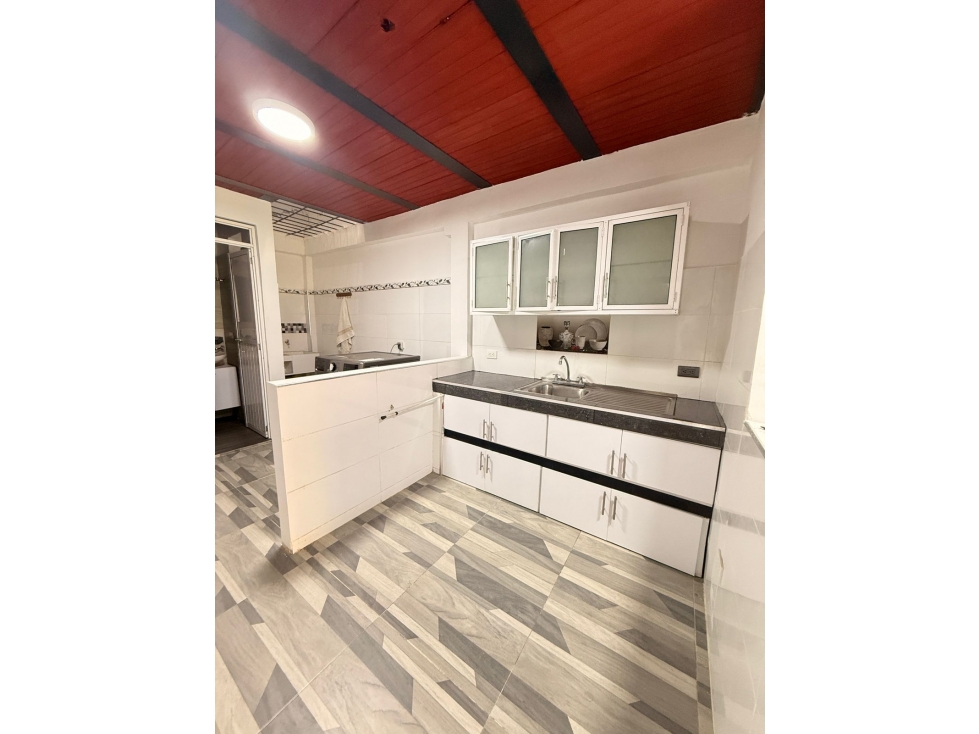 Atractiva casa en venta de tres niveles en llano grande jamundi — foto 3