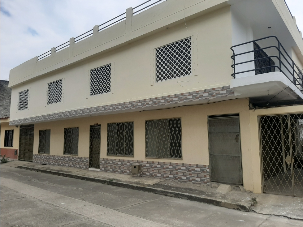 Casa en venta en el barrio Alferez Real
