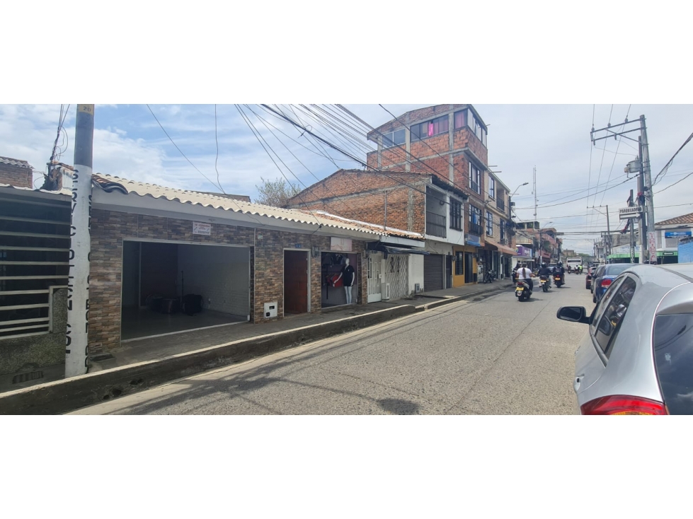 Casa en Venta con locales en el Barrio Simon Bolivar Jamundi
