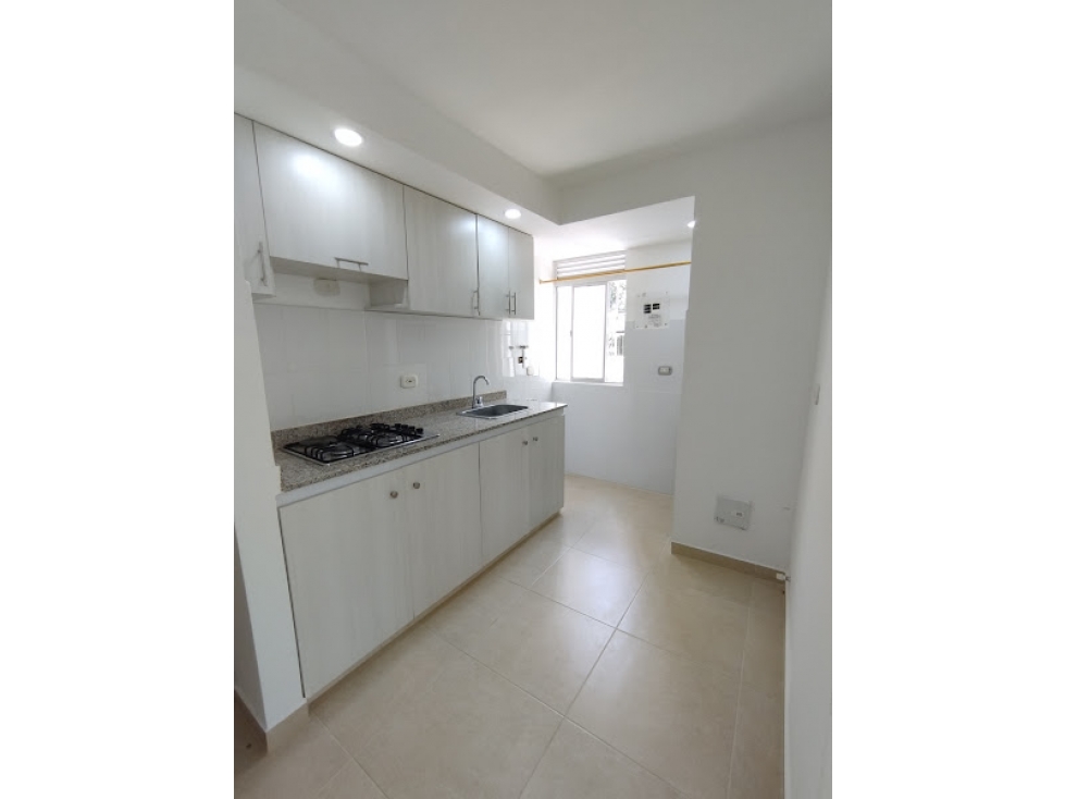 Apartamento en venta en el conjunto residencial los naranjos manzana 5 — foto 4