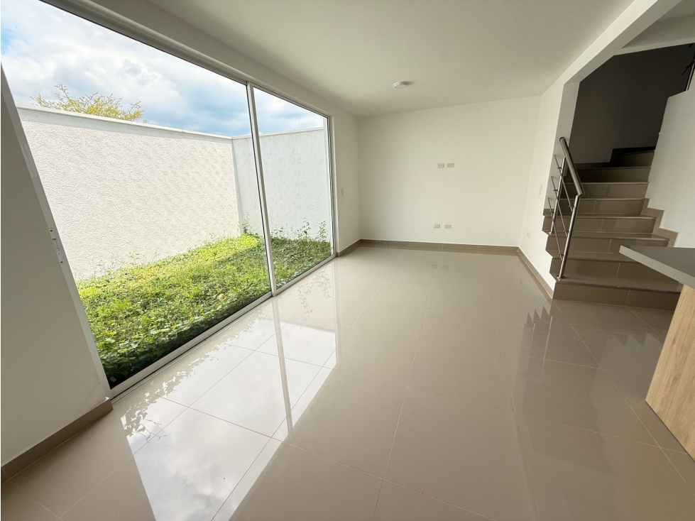 Casa Esquinera en Venta en el Conjunto residencial Solares del country — foto 6