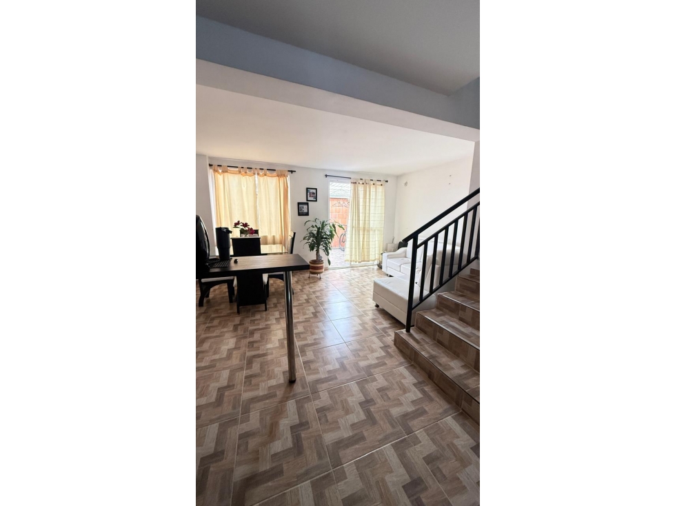 Casa en Venta en el Barrio La Alborada — foto 3