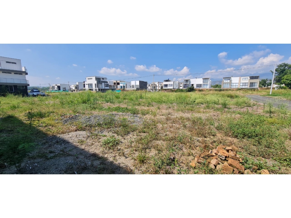 Lote en Venta en Fontana de las Mercedes sector de Alfaguara - 6