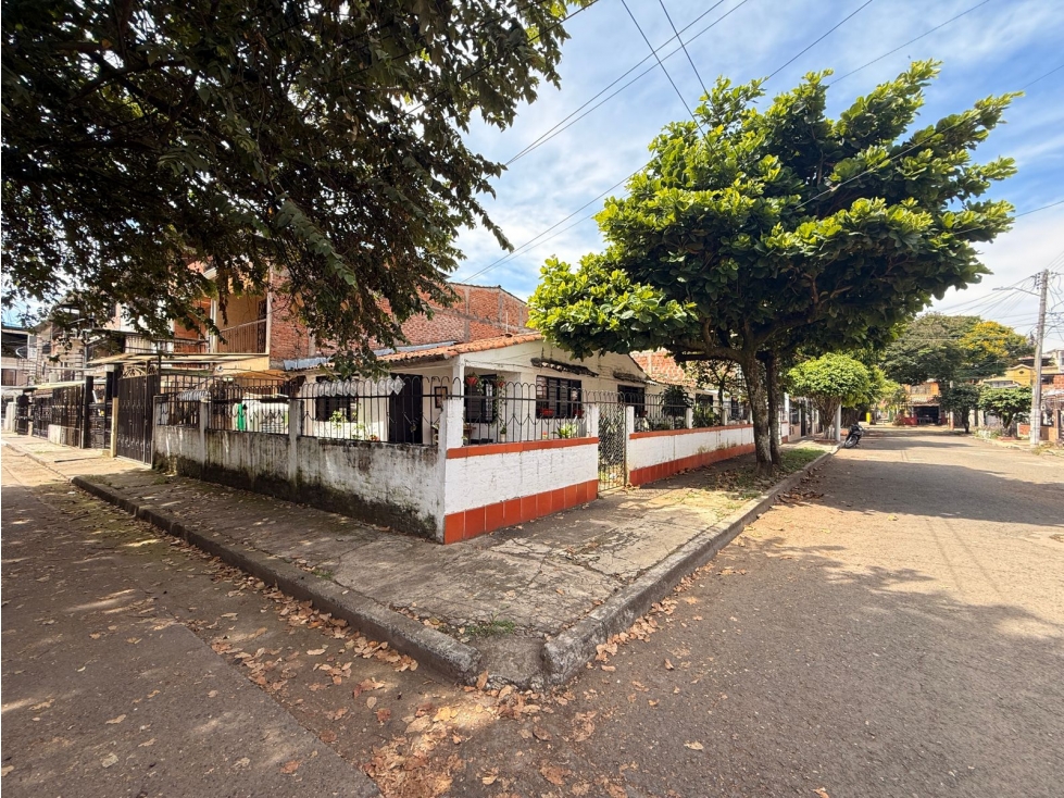 Casa esquinera en venta en el barrio ciudad sur en jamundi — foto 2