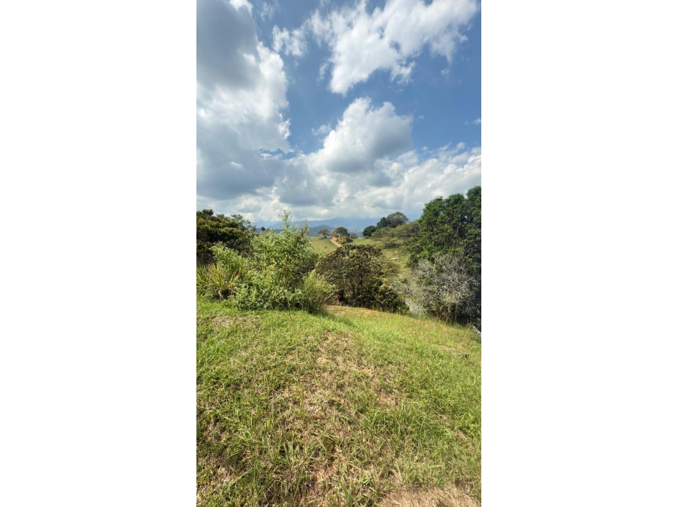 Lote en venta en Parcelación campestre Sun Village en Jamundi