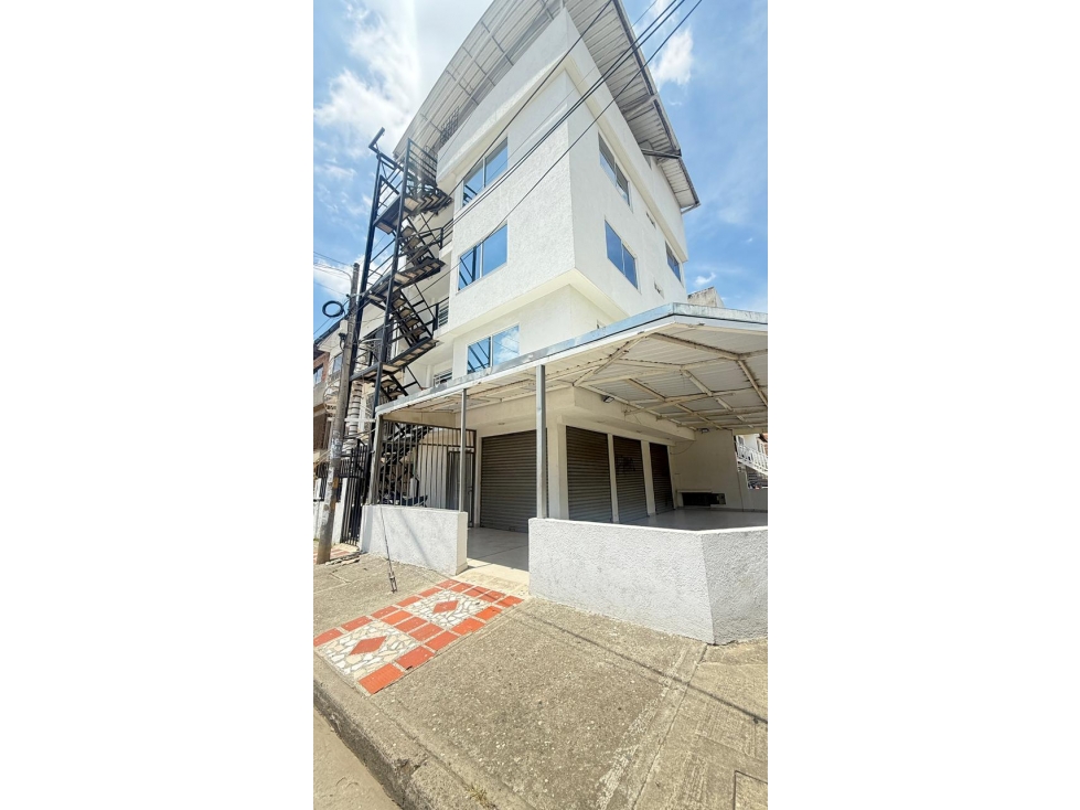EDIFICIO EN VENTA ESQUINERO DE 4 PISOS EN EL BARRIO BELLO HORIZONTE - 1