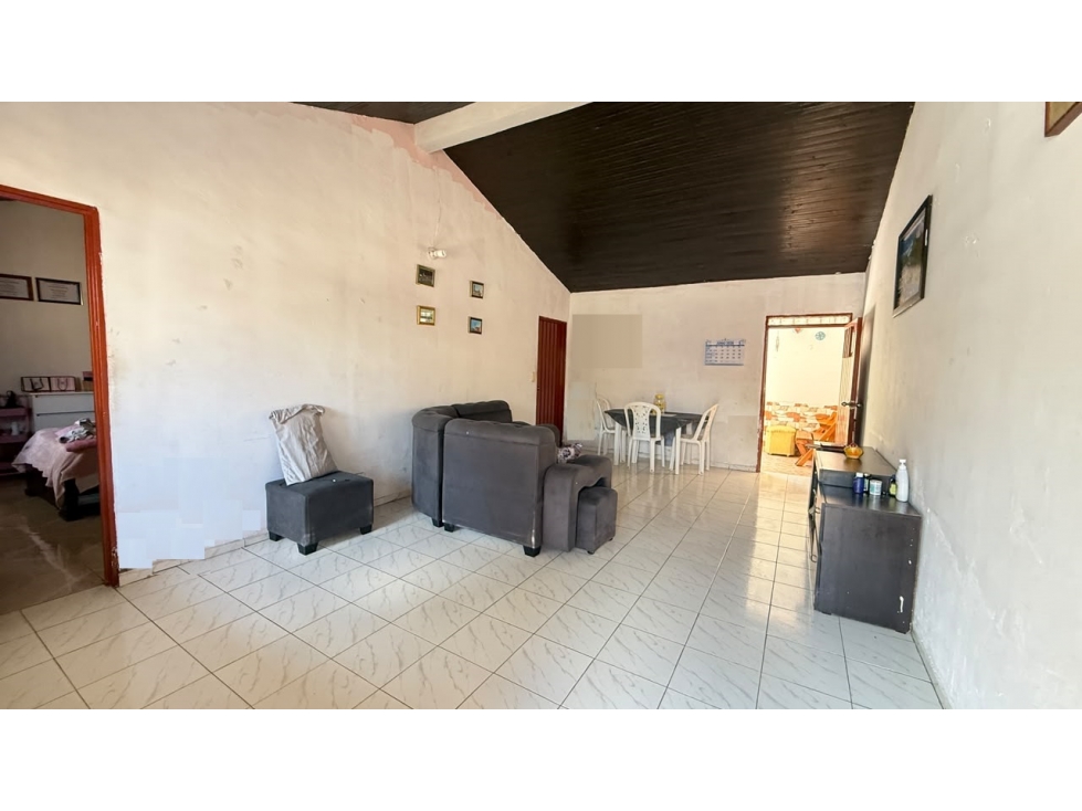 CASA EN VENTA EN EL BARRIO LAS ACACIAS EN JAMUNDI — foto 2