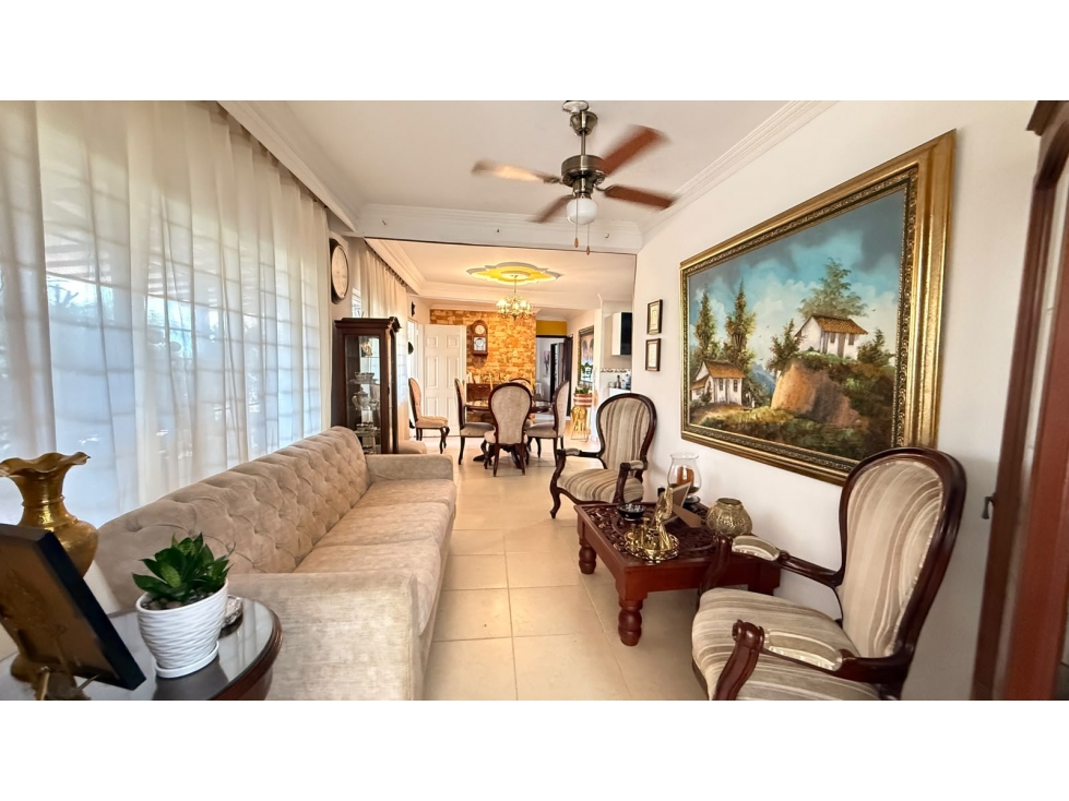 Casa Campestre en Venta en Colinas de Miravalle - 5