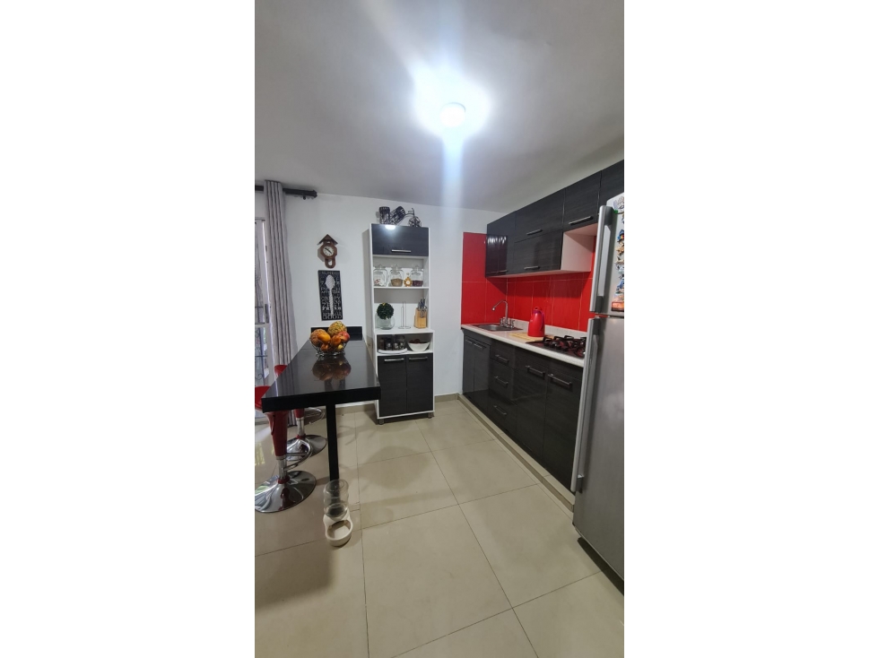 Casa en Venta en el Barrio Cantabria en Jamundi con apartamento — foto 5