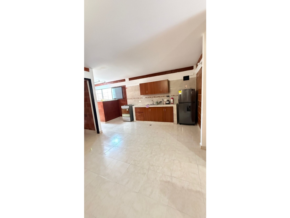 Casa en venta de tres niveles en Jamundi Barrio Villa Paulina — foto 3