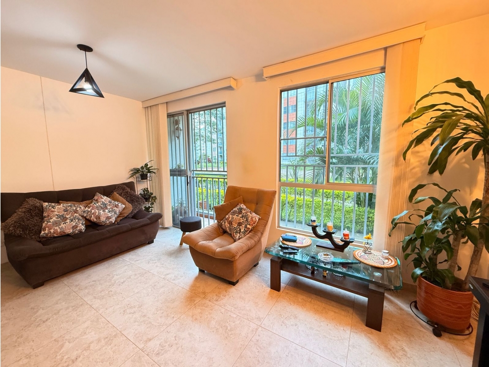 Apartamento en venta en Conjunto Residencial Los naranjos manzana 5. — foto 2