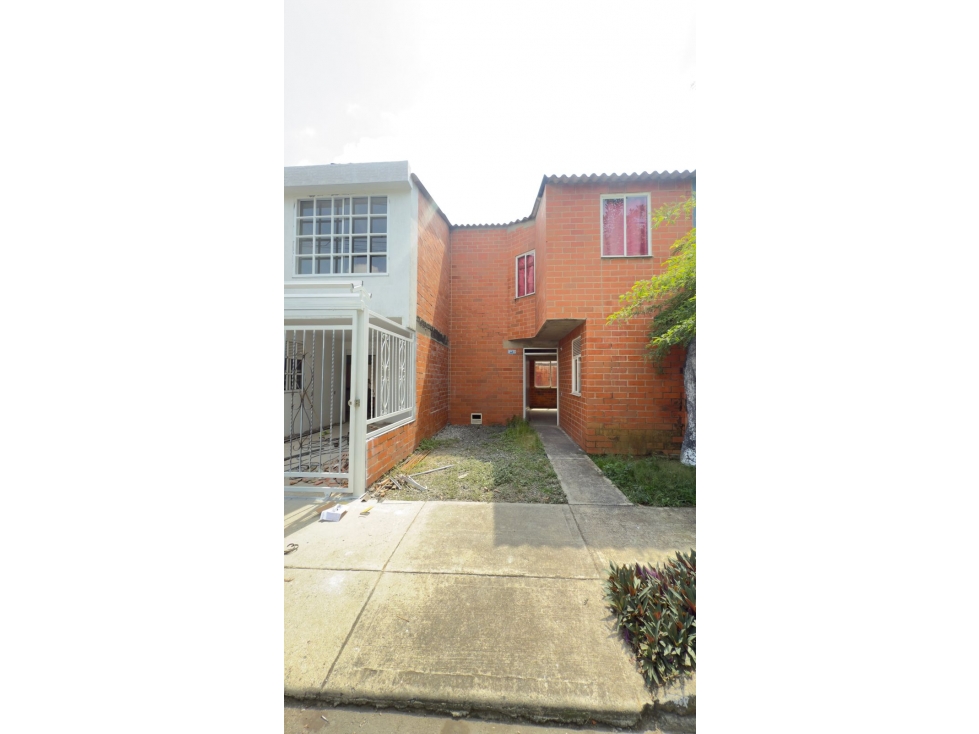 Casa en Venta en El Barrio La Alborada en Jamundi