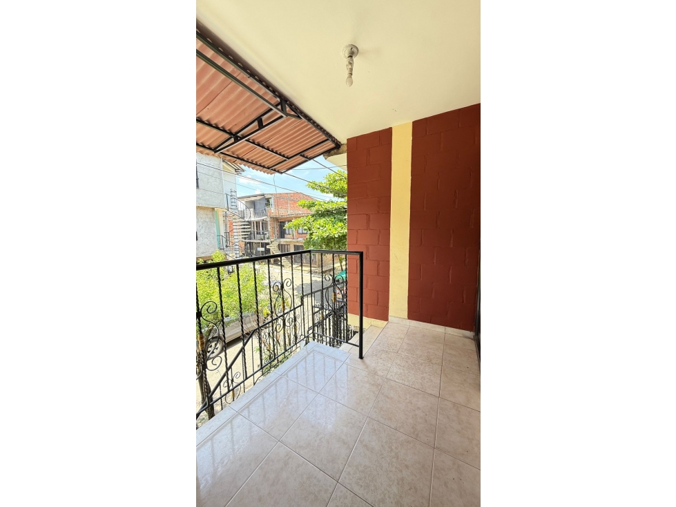 Casa en venta de tres niveles en Jamundi Barrio Villa Paulina — foto 5