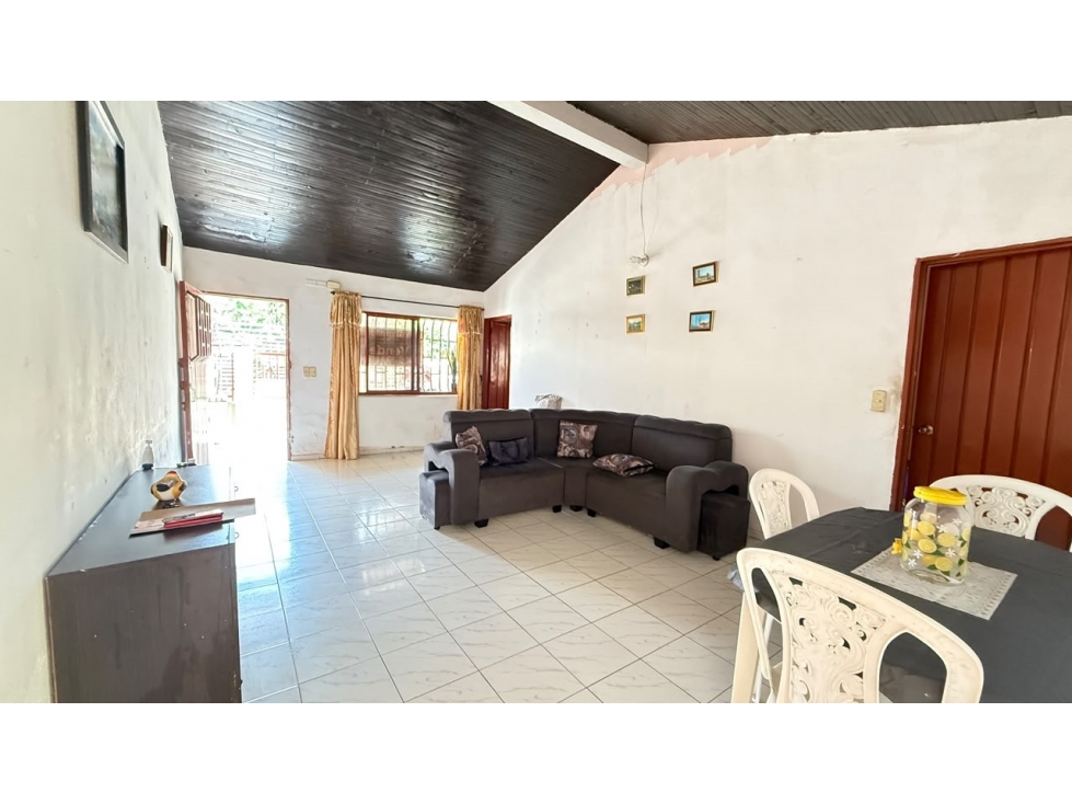 CASA EN VENTA EN EL BARRIO LAS ACACIAS EN JAMUNDI — foto 3