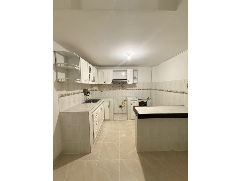 Casa en Venta de Tres niveles en el barrio portal de jamundi. — foto 5