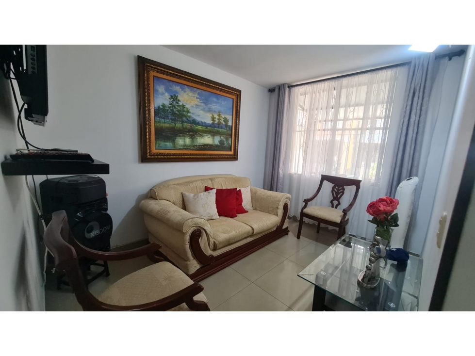 Casa en Venta en el Barrio Cantabria en Jamundi con apartamento — foto 6