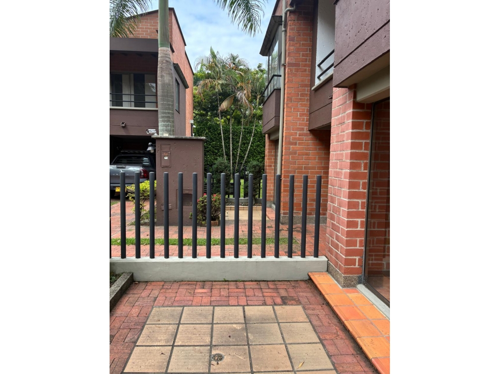 Casa en envigado sector Camino verde