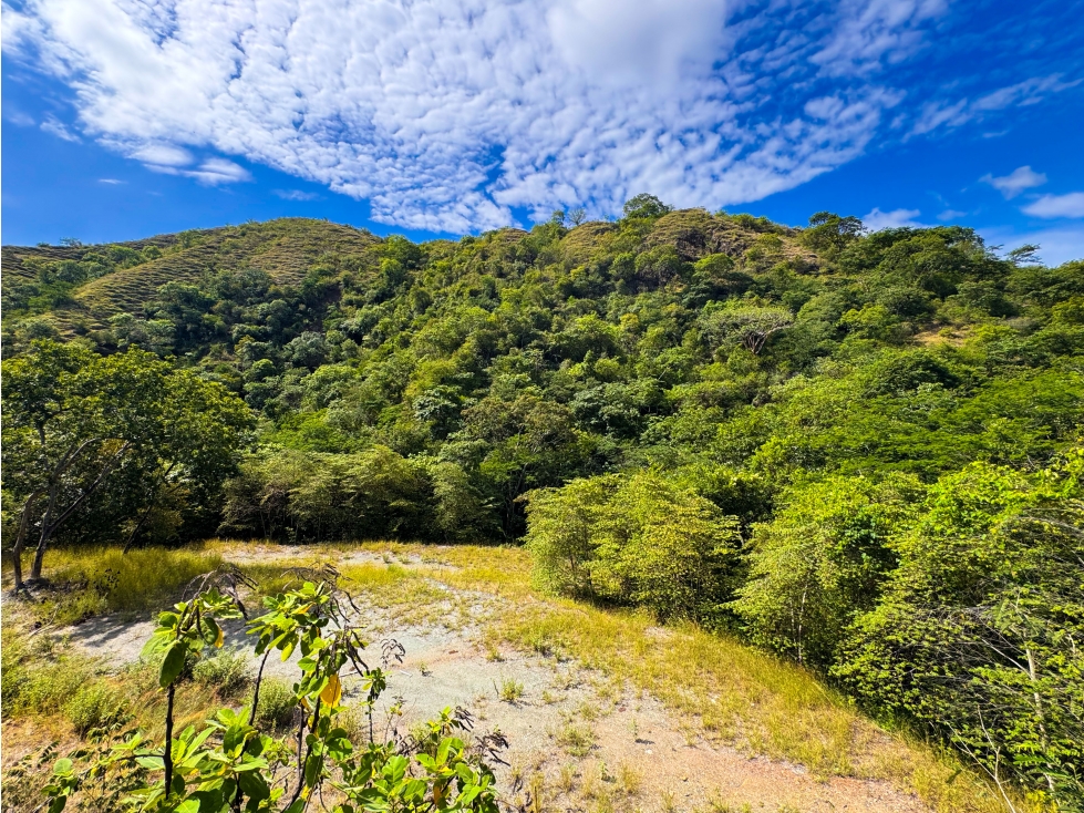 Venta lotes en Santa Fe de Antioquia a 7 minutos del parque