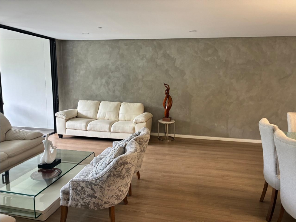 Apartamento en venta en Envigado sector Loma de Las Brujas