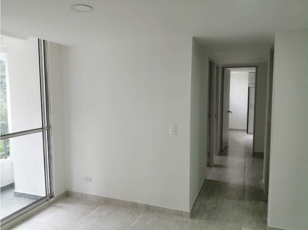 Apartamento en venta en Sabaneta sector Loma de San José