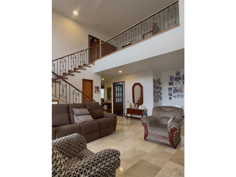 Pethouse en venta Santa maria de los Angeles el poblado
