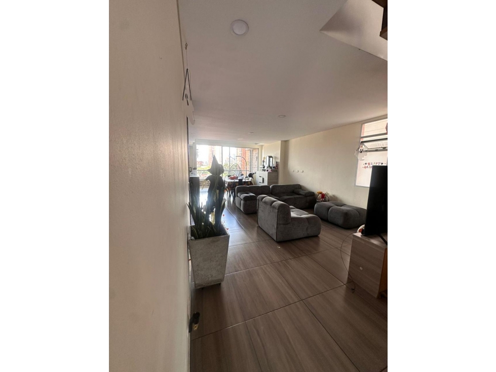 Apartamento Dúplex en Venta Bosques de Zuñiga
