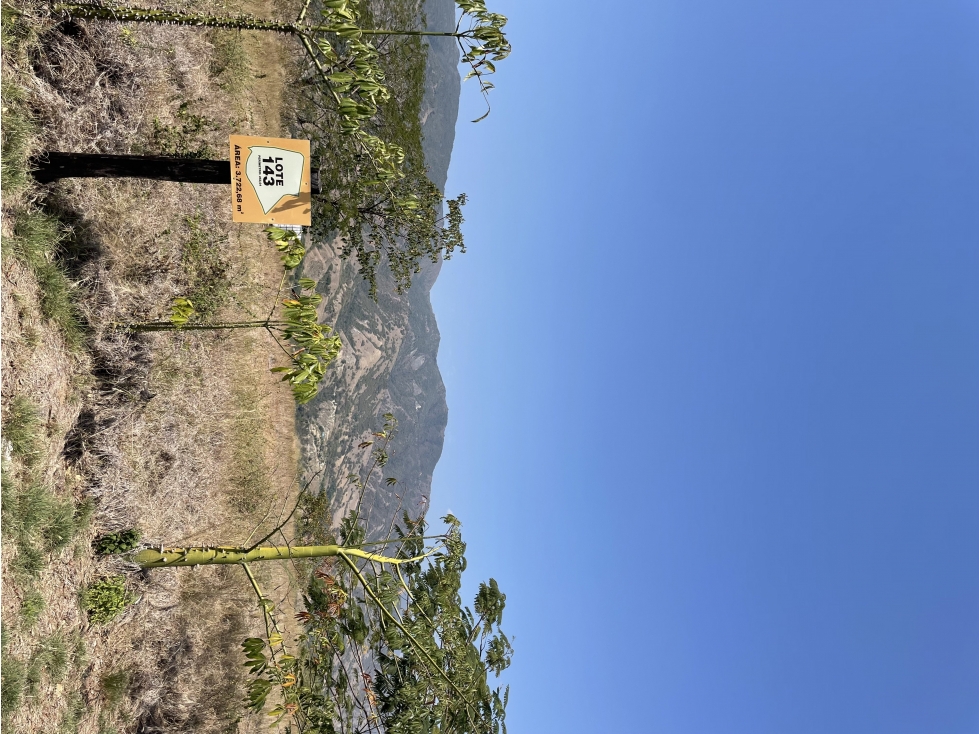 Venta hermoso lote a 7 minutos del parque Santa fe de Antioquia — foto 2