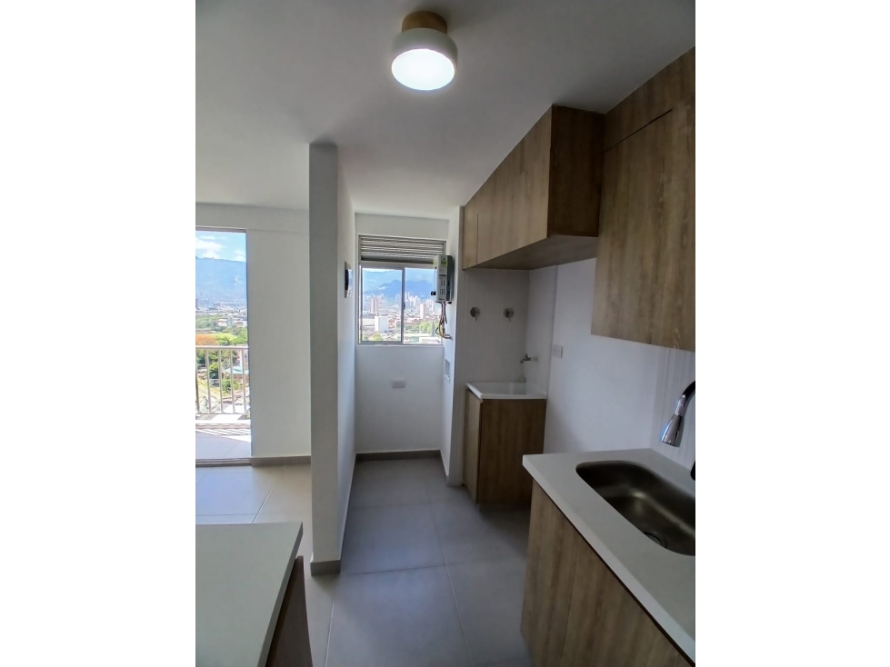 Apartamento en venta Itagüí sector Ditaires — foto 2