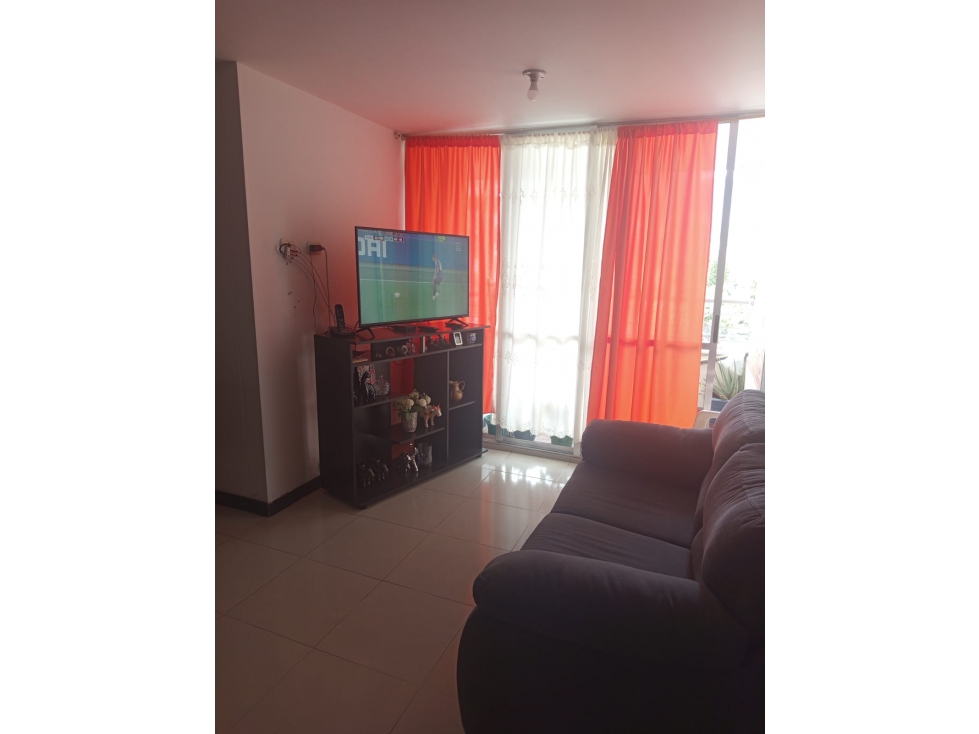 Apartamento en venta Itagüí sector Las Chimeneas — foto 2