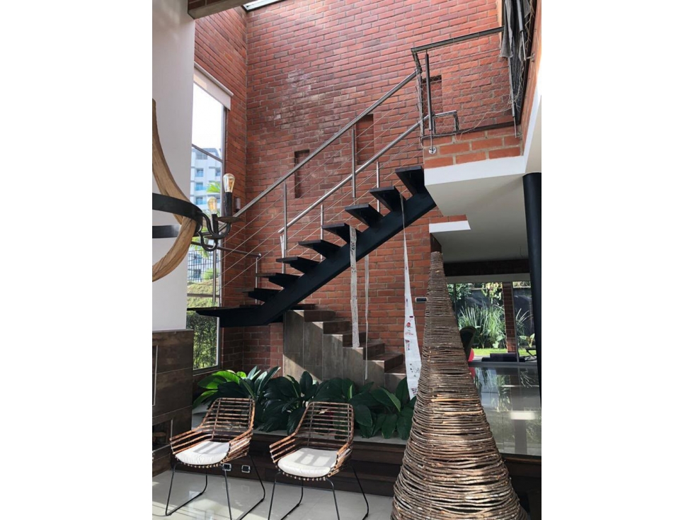 Casa en venta en Sabaneta sector Las Lomitas — foto 2